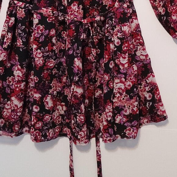 ISABEL MATERNITY - INGRID & ISABEL BURGUNDY FLORAL PRINT 3/4 SLEEVES SZ 2XL(18) - Picture 9 of 13